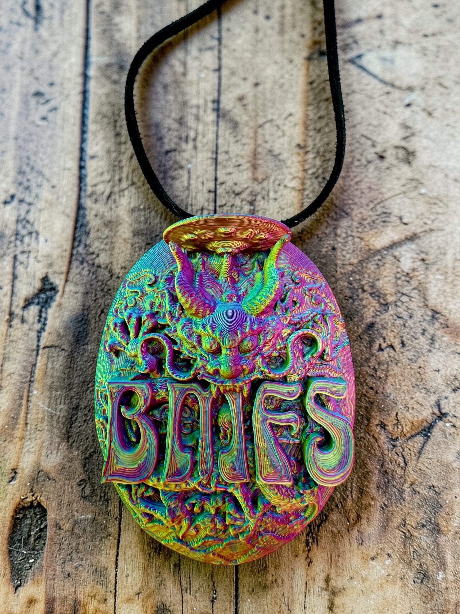 BMFS Billy Strings Rainbow 3D Printed Dragon UFO Necklace