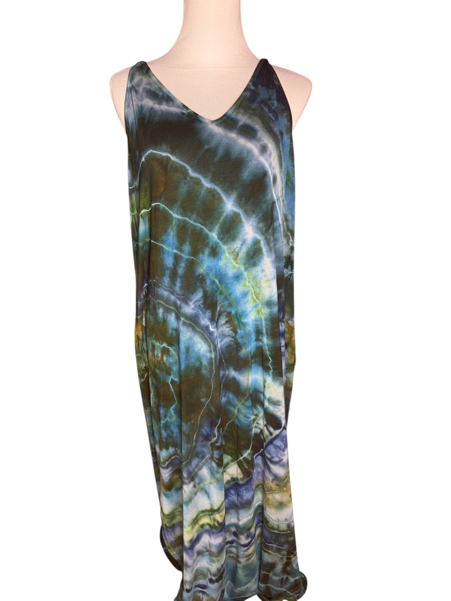Plus Size Tiedye Maxi Dress (Available in 1X, 2X, 3X)