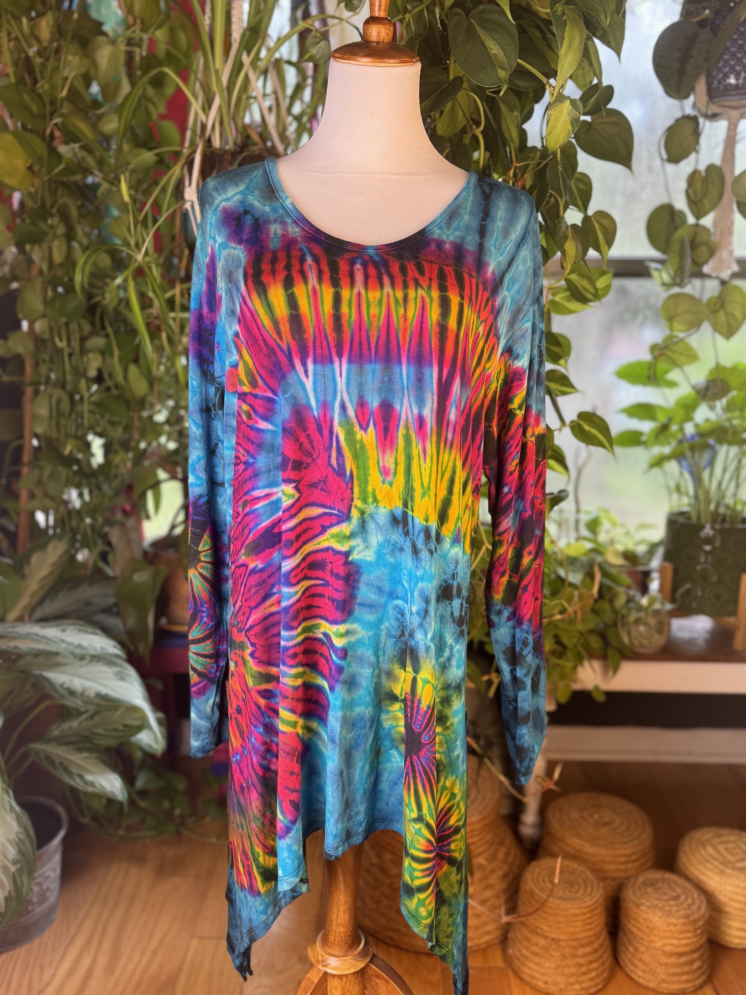 Tie Dye Sony Slit Sides Long Sleeve Shirt