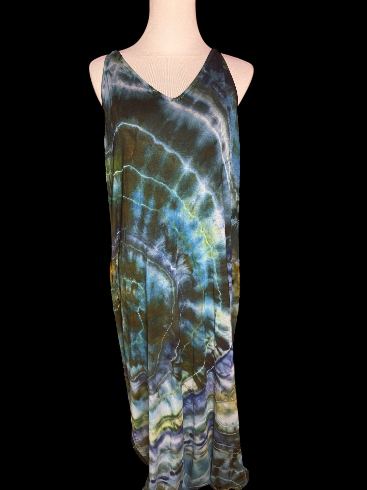 Plus Size Tiedye Maxi Dress (Available in 1X, 2X, 3X)