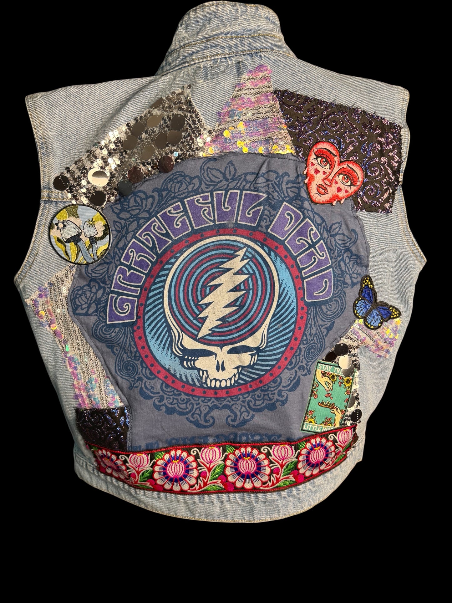 Grateful Dead Size Small (Oversized) Can fit up to Size Large Denim Vest